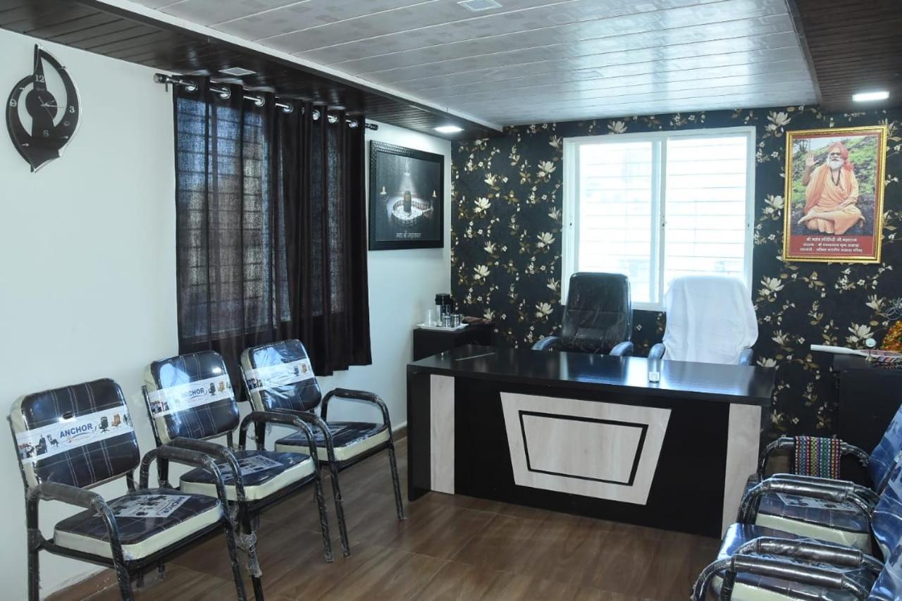 אויאיין Hotel Shivanjali Palace מראה חיצוני תמונה